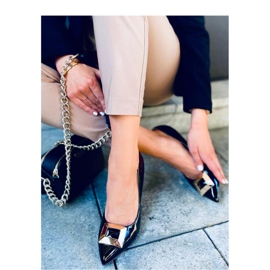 Margaret Black patent tűsarkú - Inello fekete 2