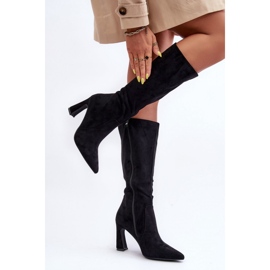 Fekete velúr magas sarkú csizma 1