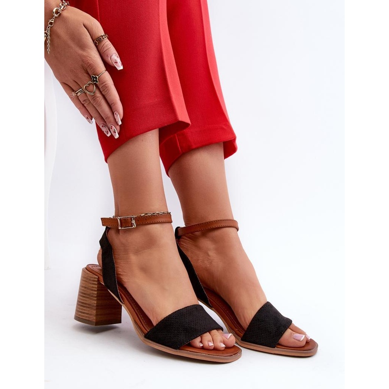 Női magas sarkú szandál Fekete 2