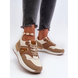 Barna platformú sportcipő 1