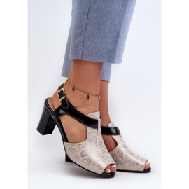 Step in style Queenmarie ASA228-3 modell szandál arany/fekete - Lépjen stílusosan sárga 1