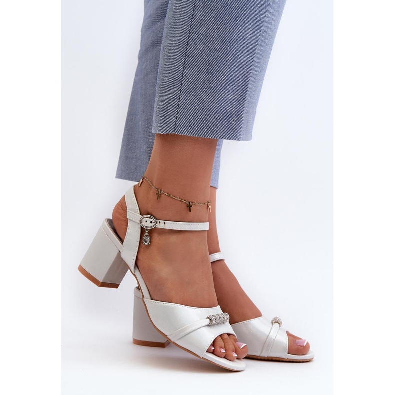 Step in style Narhi 20241-es modell szandál ezüst - Lépjen stílusosan szürke 1