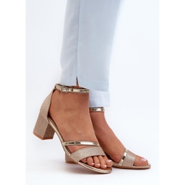 Step in style Ploemis 20244 arany modell szandál - Lépj stílusosan sárga 1