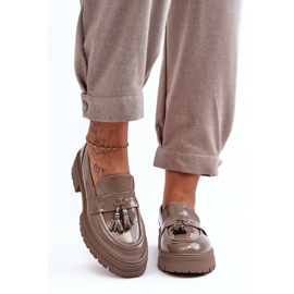 Step in style Cipők Model Velenase YL189 Dark Beige Lakier - Lépj stílusosan bézs 1 Step in style Cipők Model Velenase YL189 Dark Beige Lakier - Lépj stílusosan bézs 1