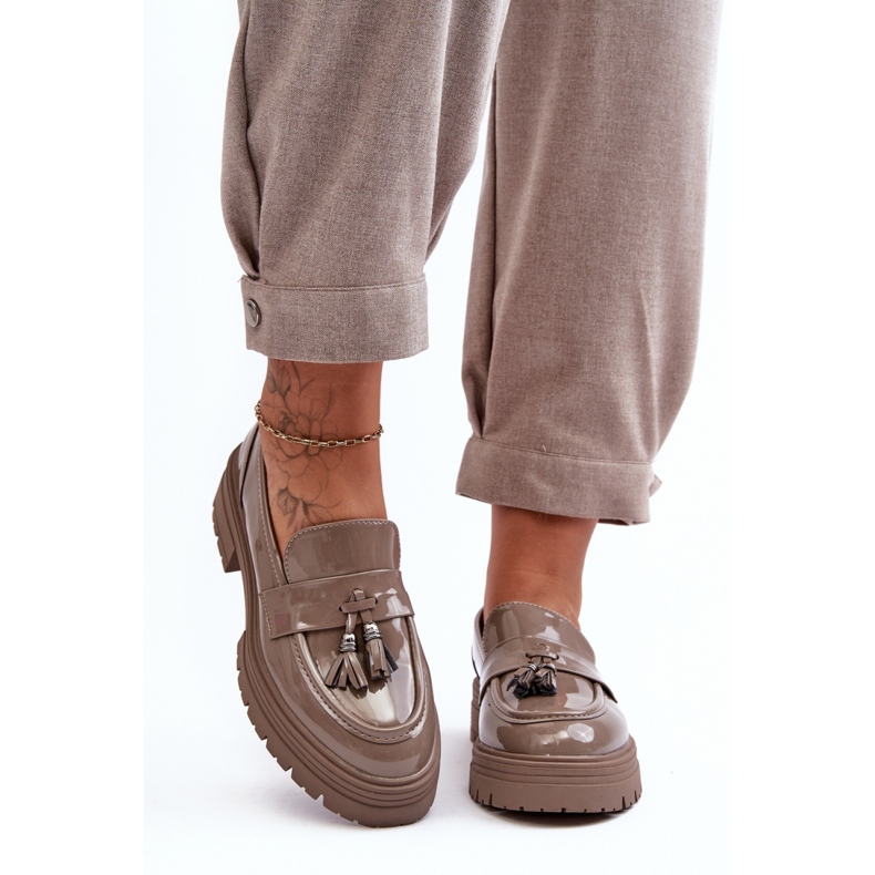 Step in style Cipők Model Velenase YL189 Dark Beige Lakier - Lépj stílusosan bézs 1 Step in style Cipők Model Velenase YL189 Dark Beige Lakier - Lépj stílusosan bézs 1