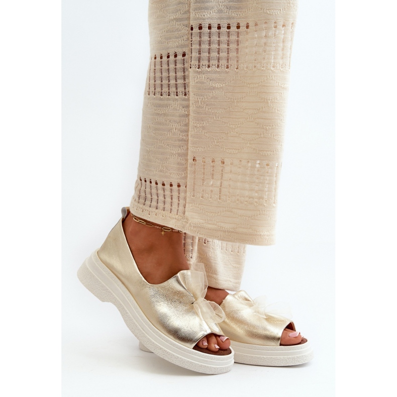 Zazoo Gold női természetes bőr szandál aranysárga 1