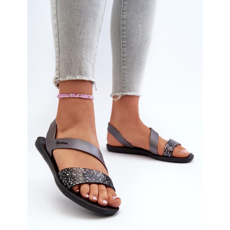 Szandál 82429 Ipanema Vibe Sandal Fem fekete és ezüst 1
