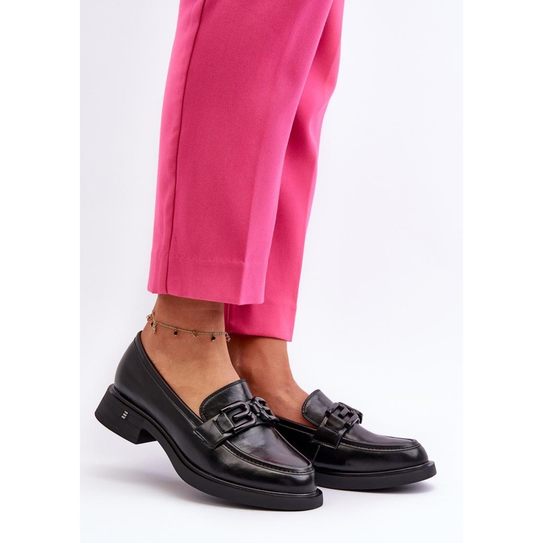 Női mokaszinok díszítéssel Vinceza 63501 fekete 1