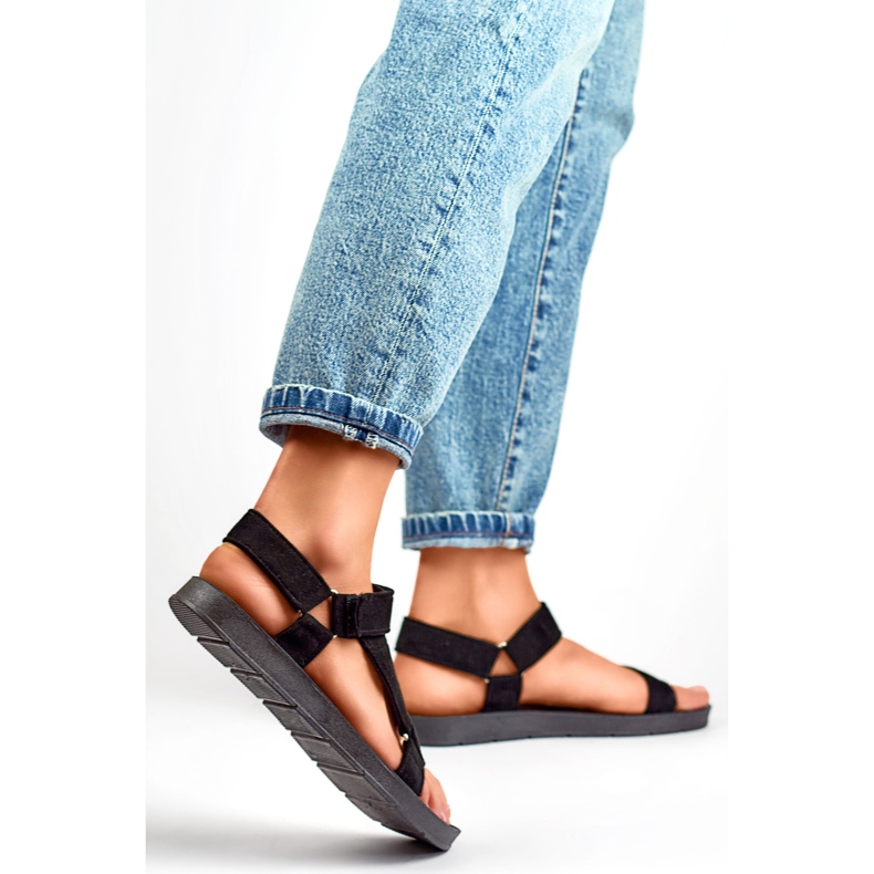 Női sportszandál LEI530B fekete 2