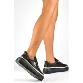 Női sportcipő GD-XF120C-B díszítéssel, fekete 1