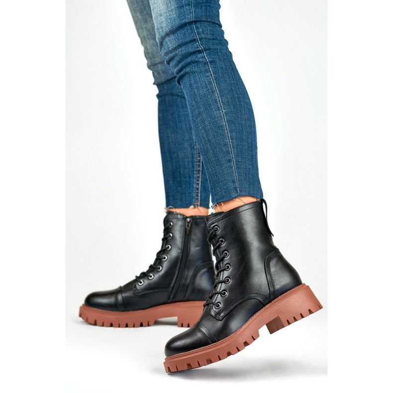 Workers Model Brigitte 250044OR-PU Fekete/narancssárga - PRIMO 2