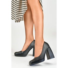 Női pumpák M045B, fekete 2