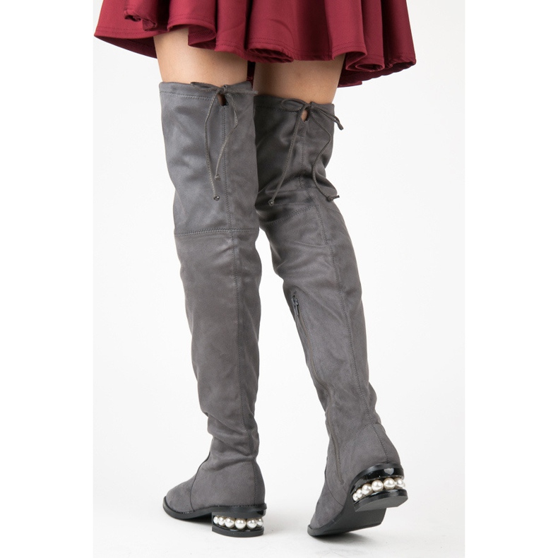 Fashion Szürke muskétások gyöngyökkel 2