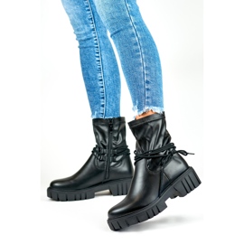 DE1127P-B modell fekete bőr csizma - PRIMO 2