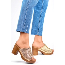 Női magas sarkú papucs C388GO, arany sárga 1