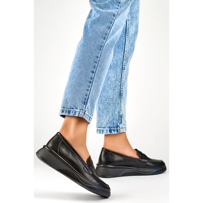 Fekete női mokaszin 25-7937B 1
