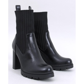 Fairsy Black magas sarkú bokacsizma fekete 1