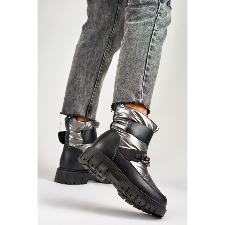 Női hócsizma lánccal és tépőzárral, fémezüst JH-5SI 1