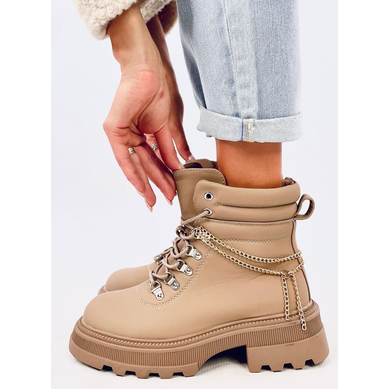 Hudson Apricot Trapper csizma bézs 2