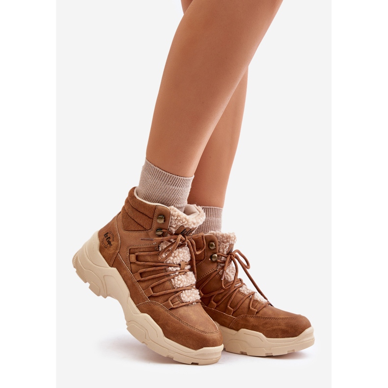 Lee Cooper női szigetelt csizma LCJ-24-03-3061L barna 1