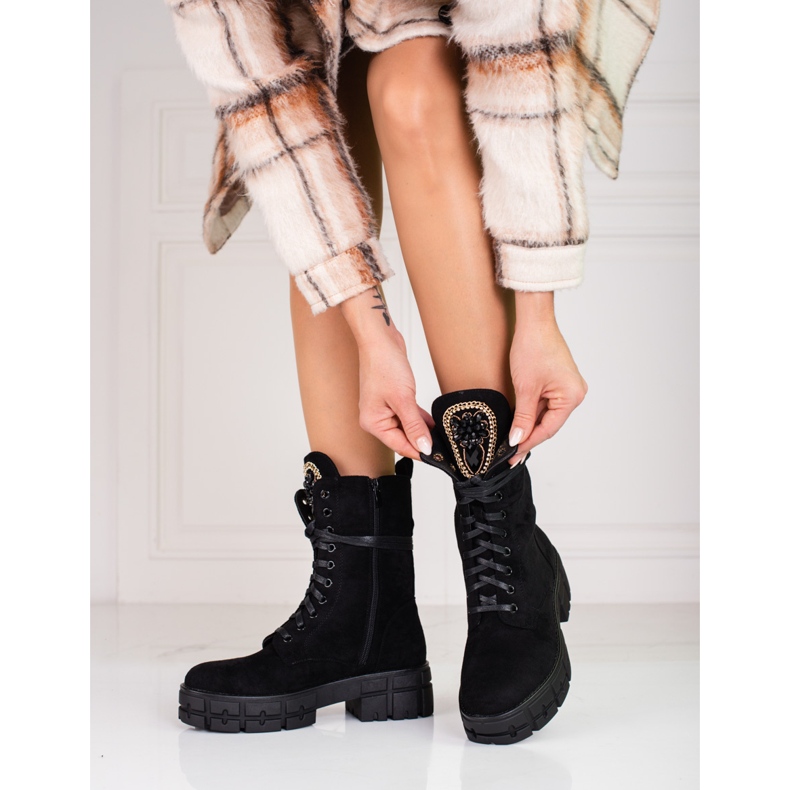 Női velúr munkáscsizma díszítéssel, fekete 1