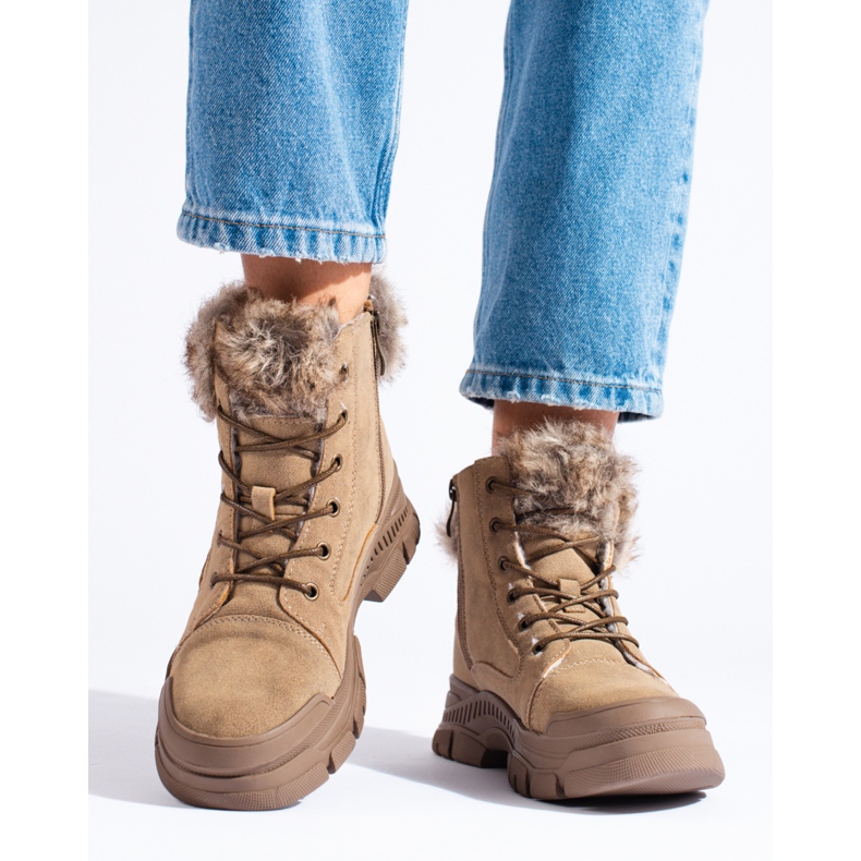 Női barna túrabakancs bundával bézs 2