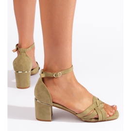 Zöld velúr női szandál 1