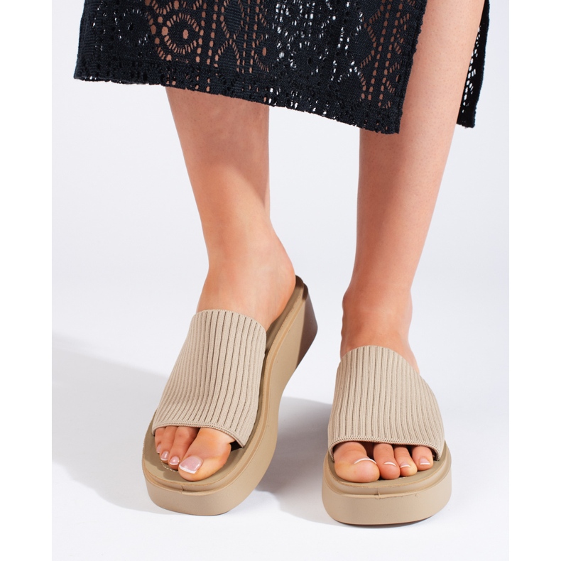 Sergio Leone Női krémszínű szandál bézs 1