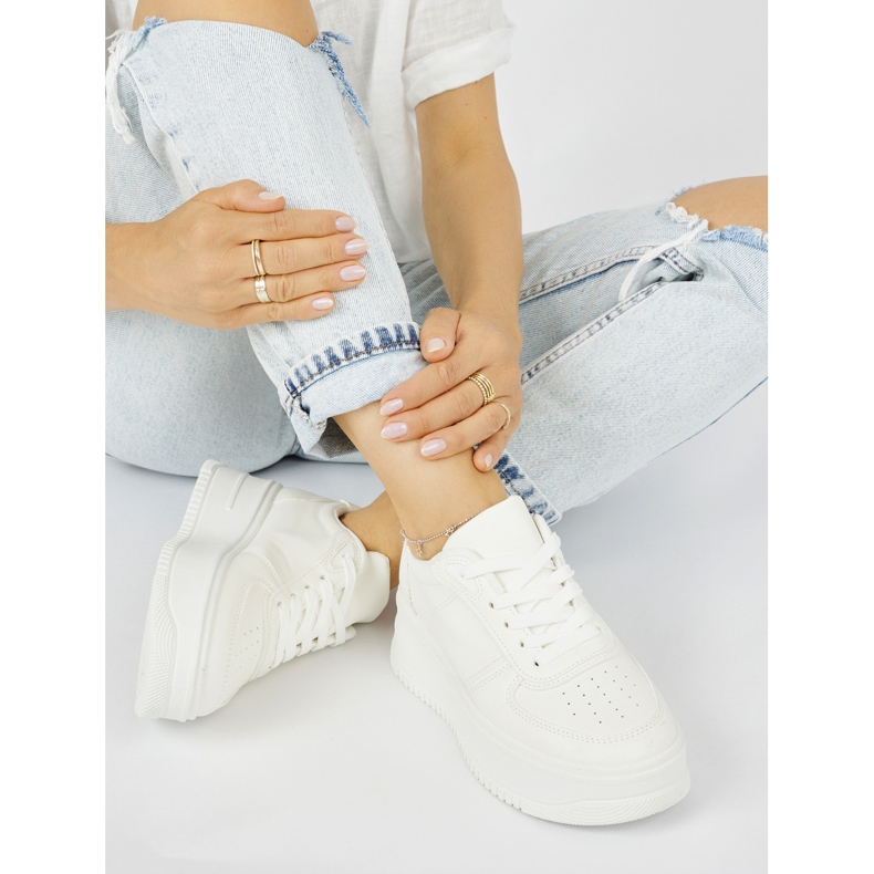 Fehér női platform sportcipő 2