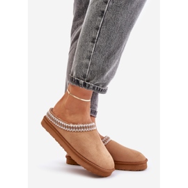 Kényelmes női otthoni cipők papucsok hímzéssel Inblu FX000021 Camel bézs 1