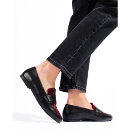 Fekete és bordó alacsony csizma bundával 1