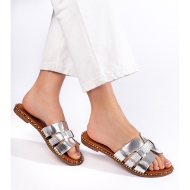 Ezüst színű női papucs 1