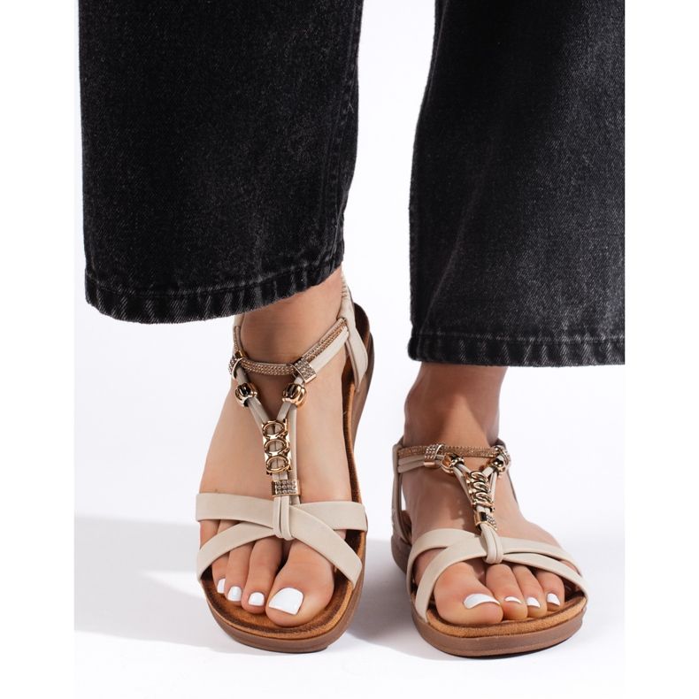 Női bézs szandál 1