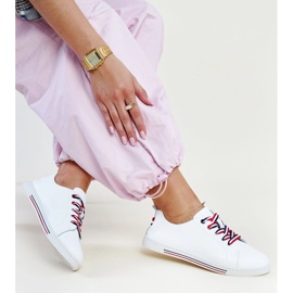 Vinceza fehér bőr tornacipő 2