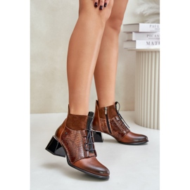 Zazoo 60503 barna bőr magassarkú csizma 2