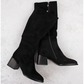 Fekete velúr női csizma tömbbel Filippo DKZ6603 1