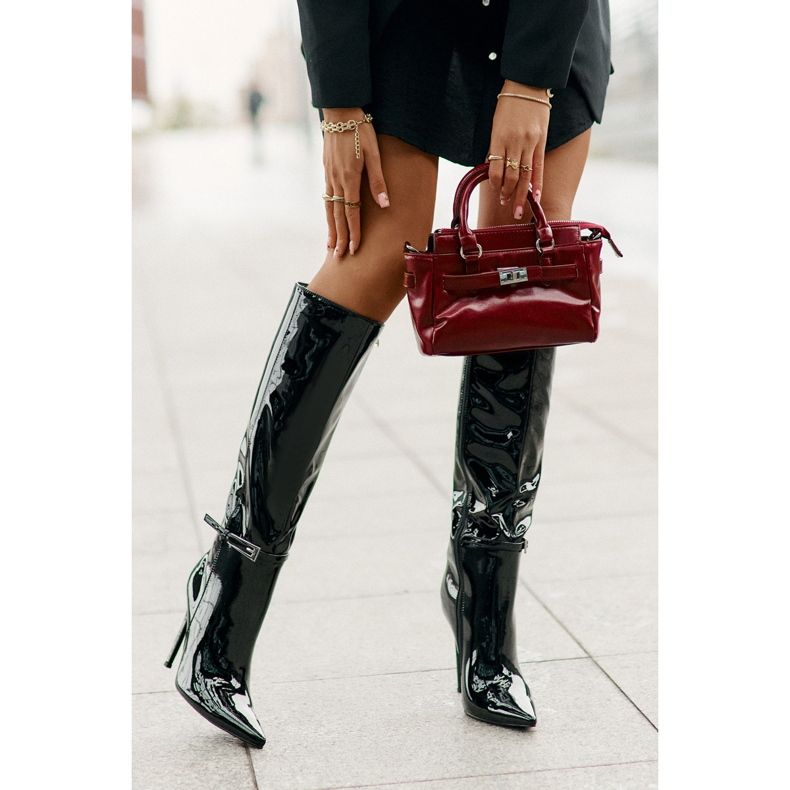 Szabadalmaztatott szigetelt csizma magas sarkú csattal, fekete Tameliae 2