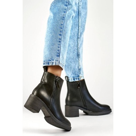 Női klasszikus magas sarkú csizma, fekete MS2079B 2