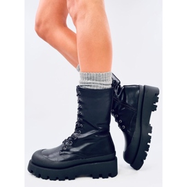 Knight Black fűzős csizma fekete 2