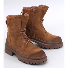 Trapper bokacsizma Desfor Camel protektorral barna 1 Trapper bokacsizma Desfor Camel protektorral barna 1