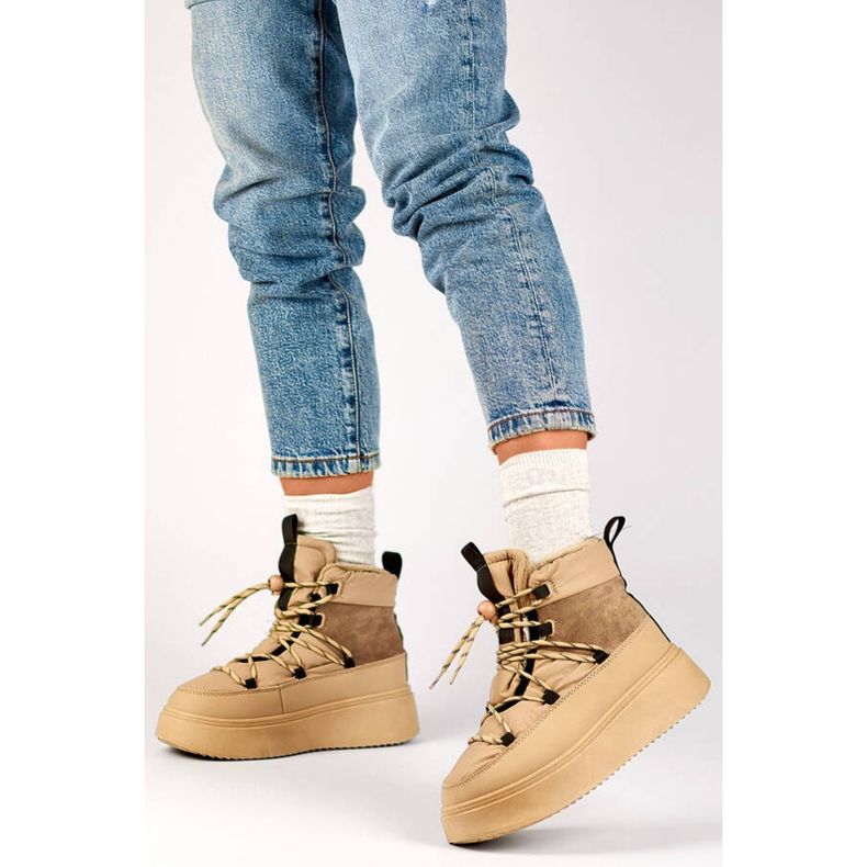 Női fűzős hócsizma vastag talppal, bézs 24-72302BE 1