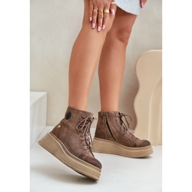 Velúr bokacsizma masszív platformon Maciejka 06309-02 sötétbarna 2