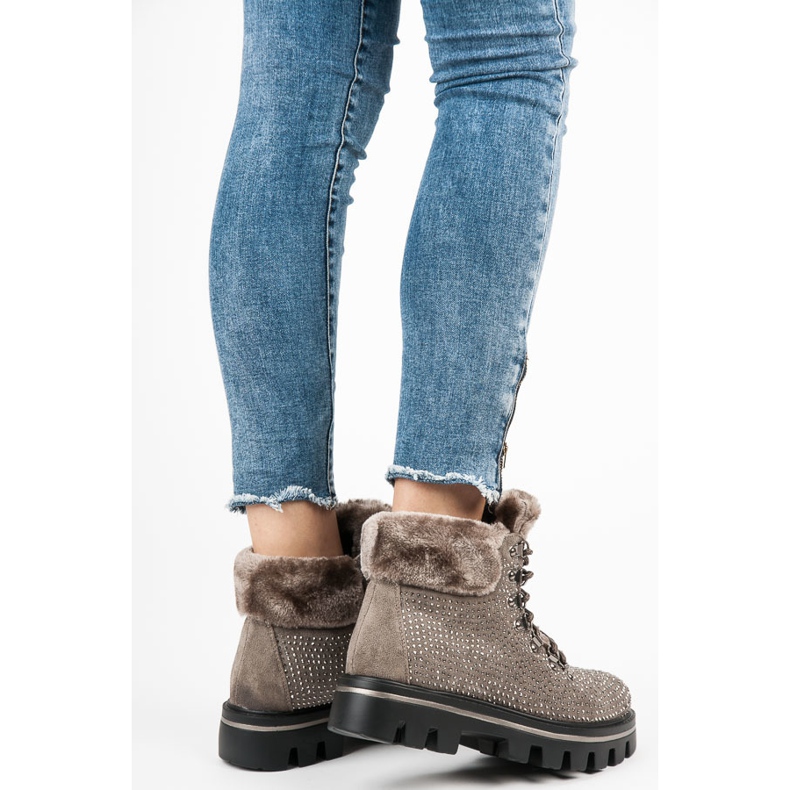 Kylie Stílusos csizma védővel barna 1