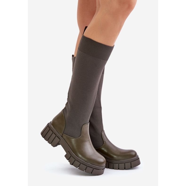 Rugalmas felsőrésszel és lapos sarkú csizma, sötétzöld Mesidra 1