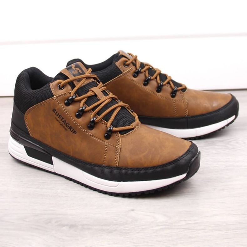 Bustagrip tornacipő Cruiser M MRM5C barna 1