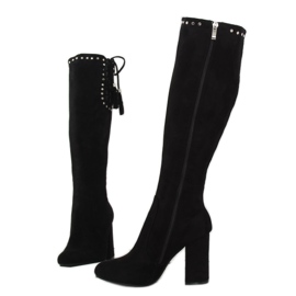 Fekete klasszikus magassarkú 2 Fekete klasszikus magassarkú 2