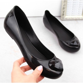 Kényelmes illatos balettlapos Zaxy W INT2007B, fekete 2