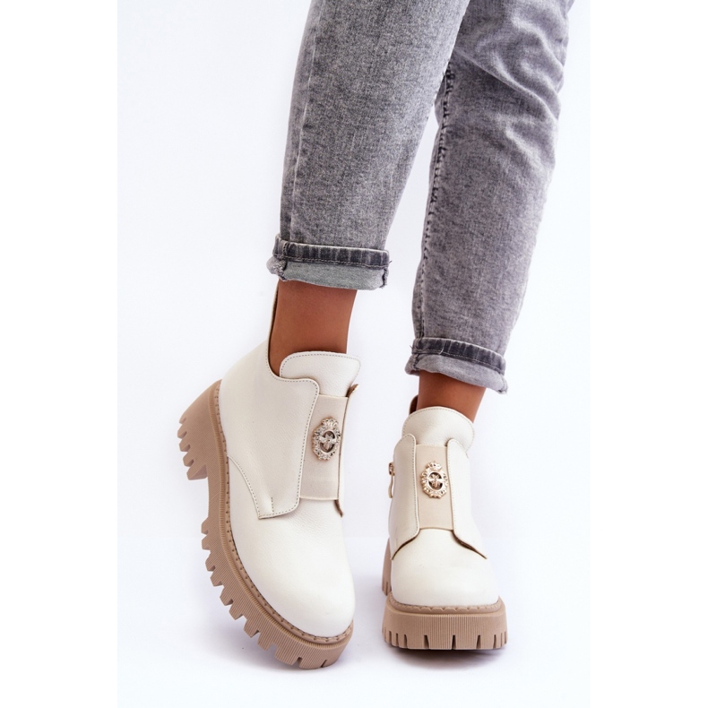 Bokacsizma díszítéssel Lemar 600451 bézs 2