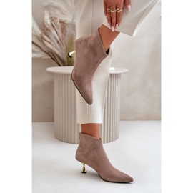 Modell GP13 Dark Beige csizma bézs 1