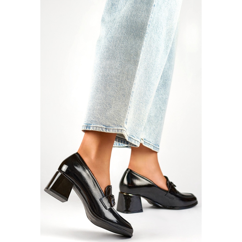 Pumpák mokaszinok Modell GD-FL475B Fekete 1